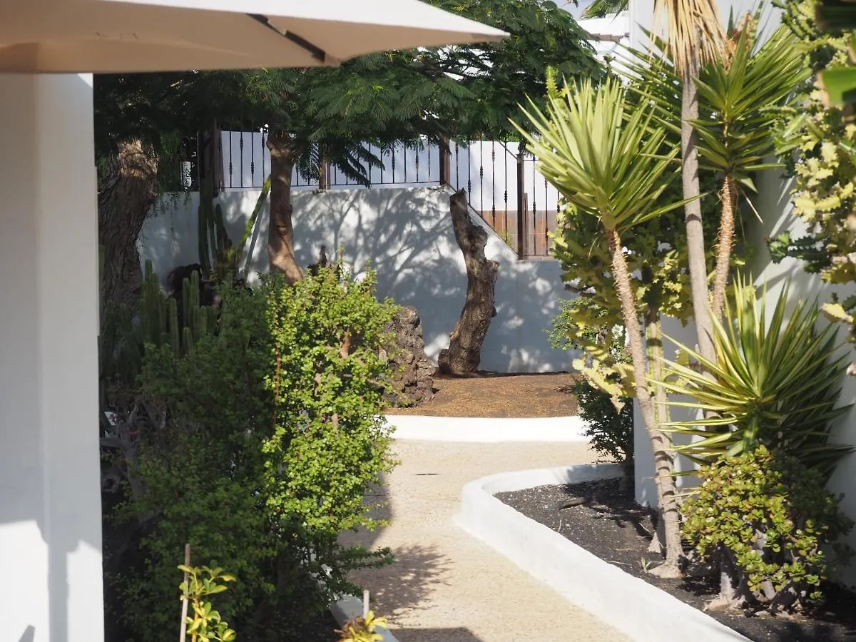 Sea View With Direct Access To Boulevard Puerto del Carmen