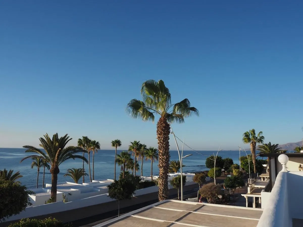 Sea View With Direct Access To Boulevard Puerto del Carmen  Puerto del Carmen (Lanzarote)