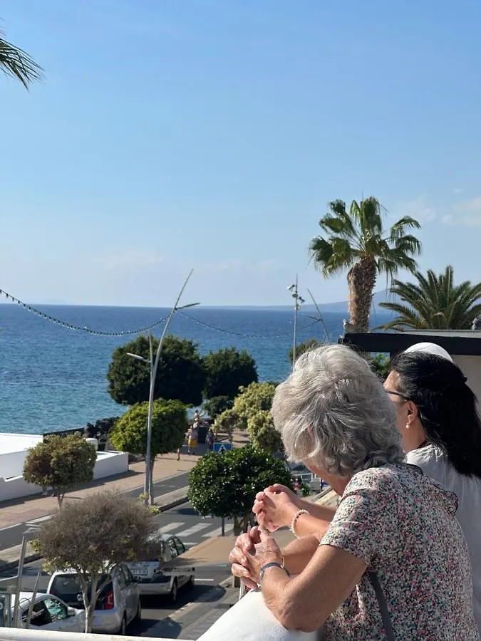 Sea View With Direct Access To Boulevard Puerto del Carmen  Appartamento Puerto del Carmen (Lanzarote)